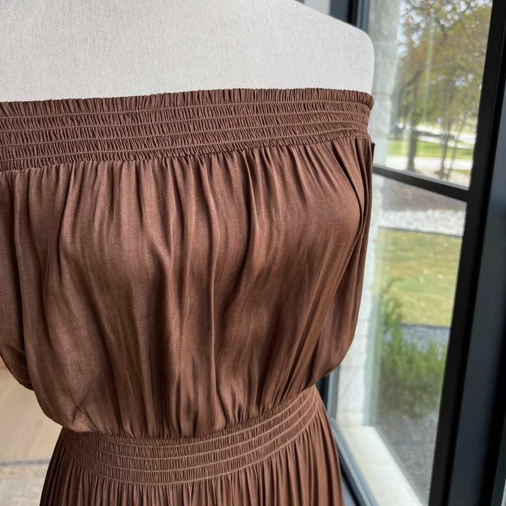 Strapless and Gorgeous!